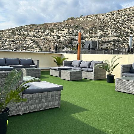 Arzella Apartments Xlendi Stylish Stay Near Beach Local Eats ซเลนดิ ภายนอก รูปภาพ