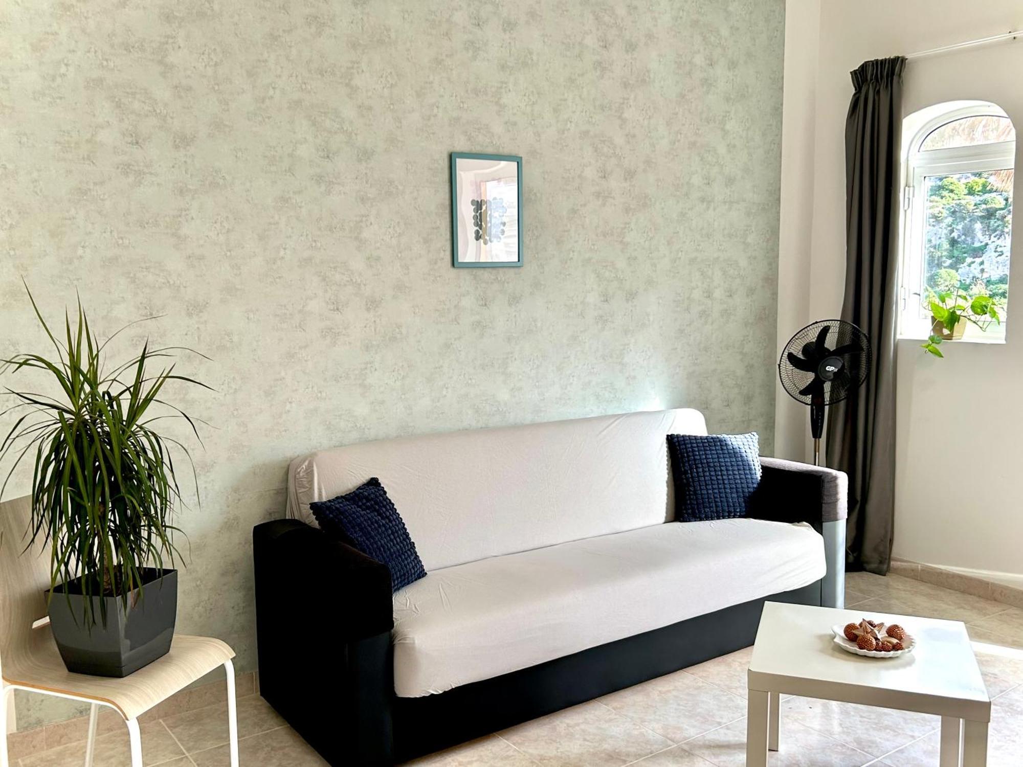 Arzella Apartments Xlendi Stylish Stay Near Beach Local Eats ซเลนดิ ภายนอก รูปภาพ