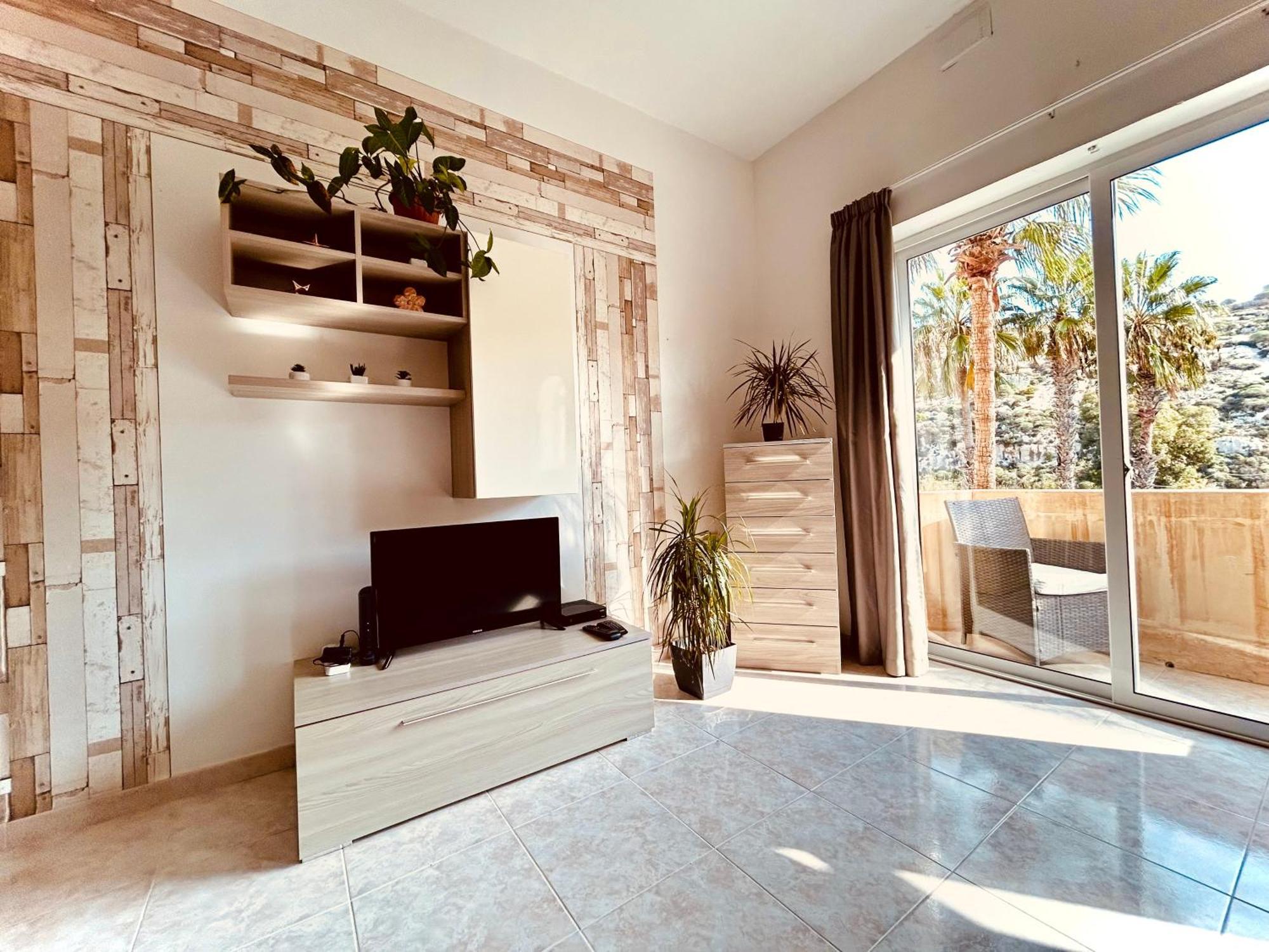 Arzella Apartments Xlendi Stylish Stay Near Beach Local Eats ซเลนดิ ภายนอก รูปภาพ