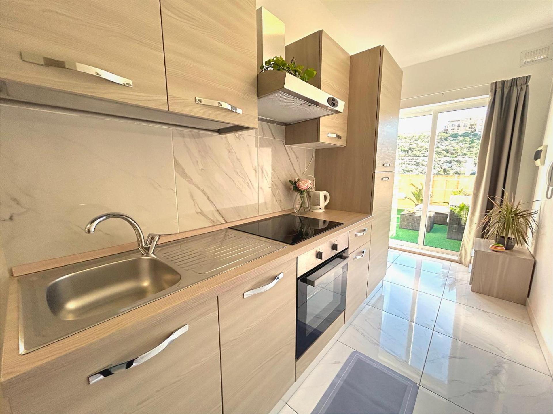 Arzella Apartments Xlendi Stylish Stay Near Beach Local Eats ซเลนดิ ภายนอก รูปภาพ