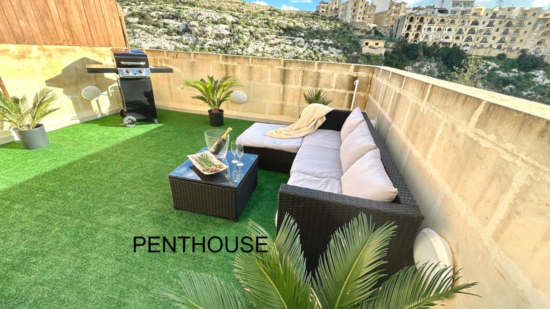 Arzella Apartments Xlendi Stylish Stay Near Beach Local Eats ซเลนดิ ภายนอก รูปภาพ